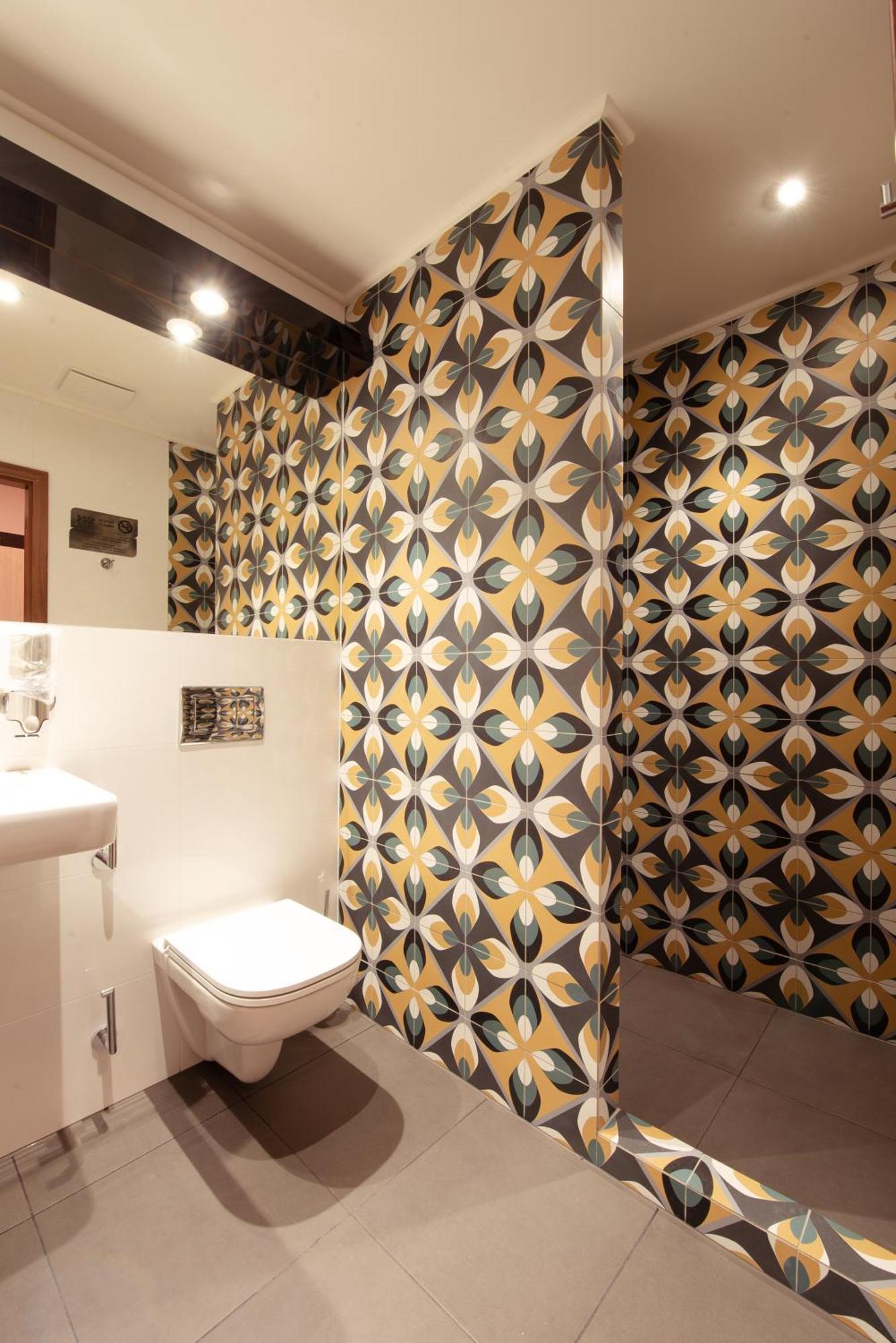 Hotel Viktor Bratislava Buitenkant foto