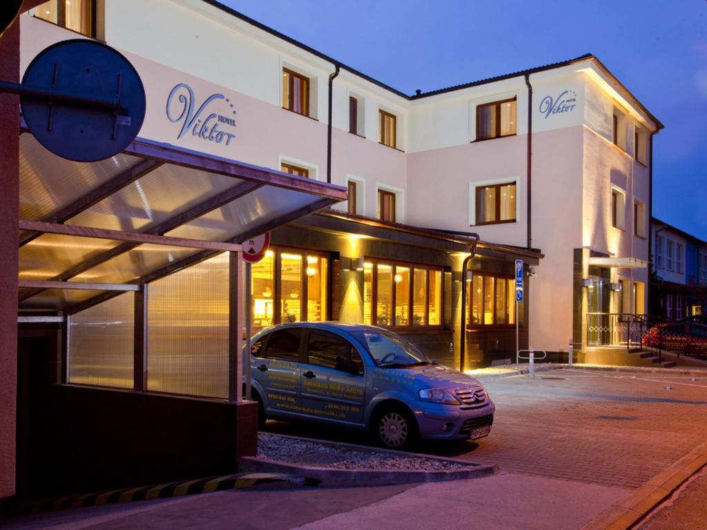 Hotel Viktor Bratislava Buitenkant foto